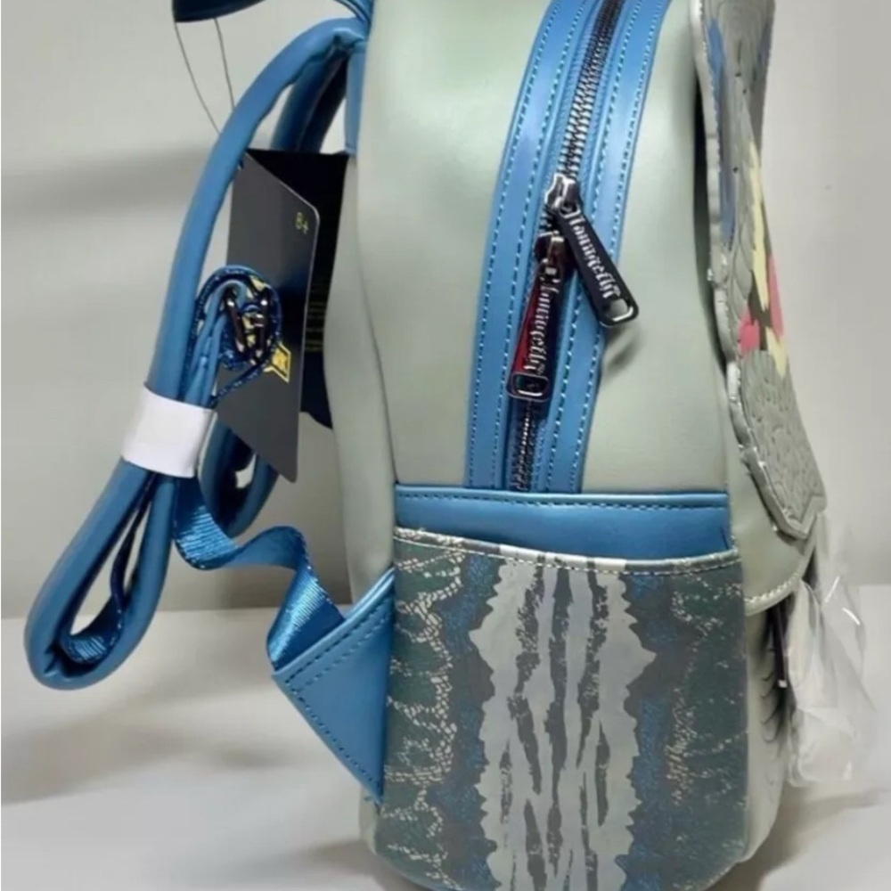 Pop Jurassic World Blue the Velociraptor Mini Backpack NWT Universal​ - Picture 3 of 6